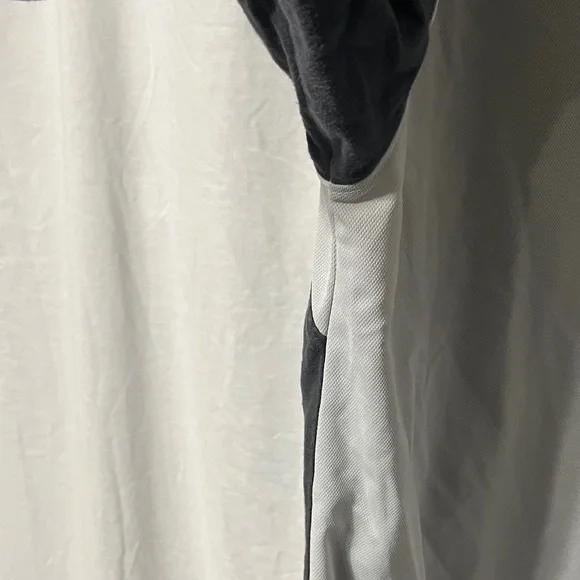 Nike Men's Short Sleeve Tee in Dark Gray and Light Gray - Picture 3 of 5